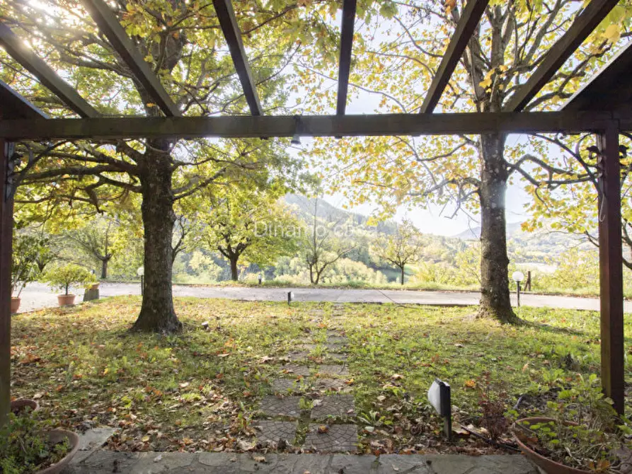 Immagine 11 di Villa in vendita  in strada vicinane celle a Vernio