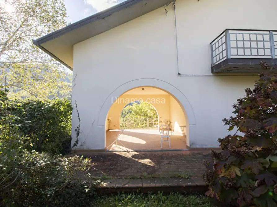 Immagine 19 di Villa in vendita  in strada vicinane celle a Vernio