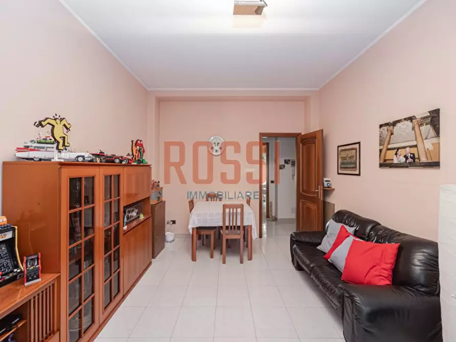 Immagine 3 di Appartamento in vendita  in VIA DONATORI DA SANGUE a Monza