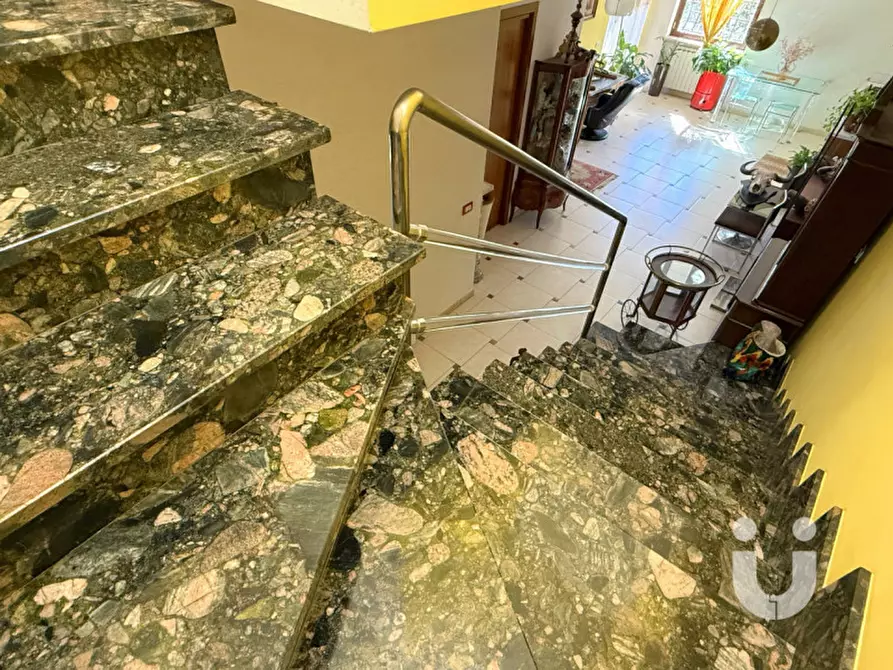 Immagine 22 di Villa in vendita  in VIA OLIVADI a Roma