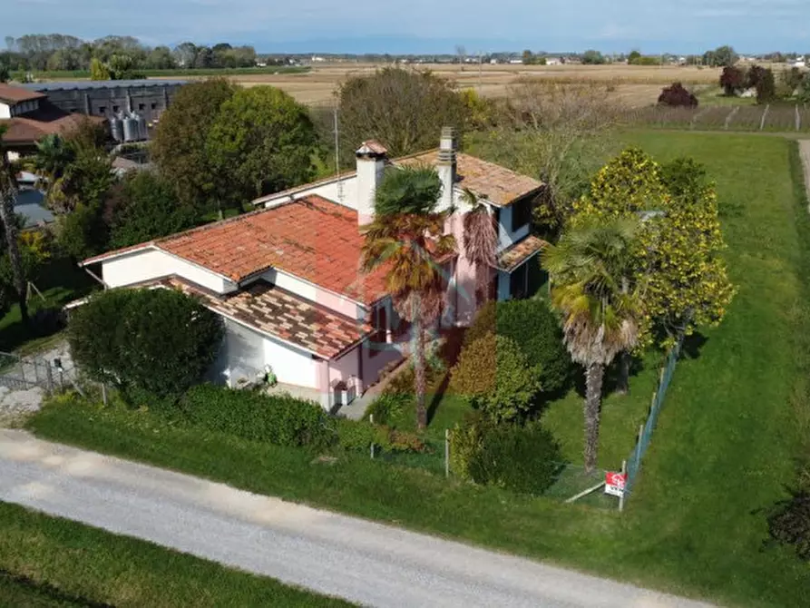 Immagine 3 di Casa indipendente in vendita  in Via Lignano Nord 12 a Latisana