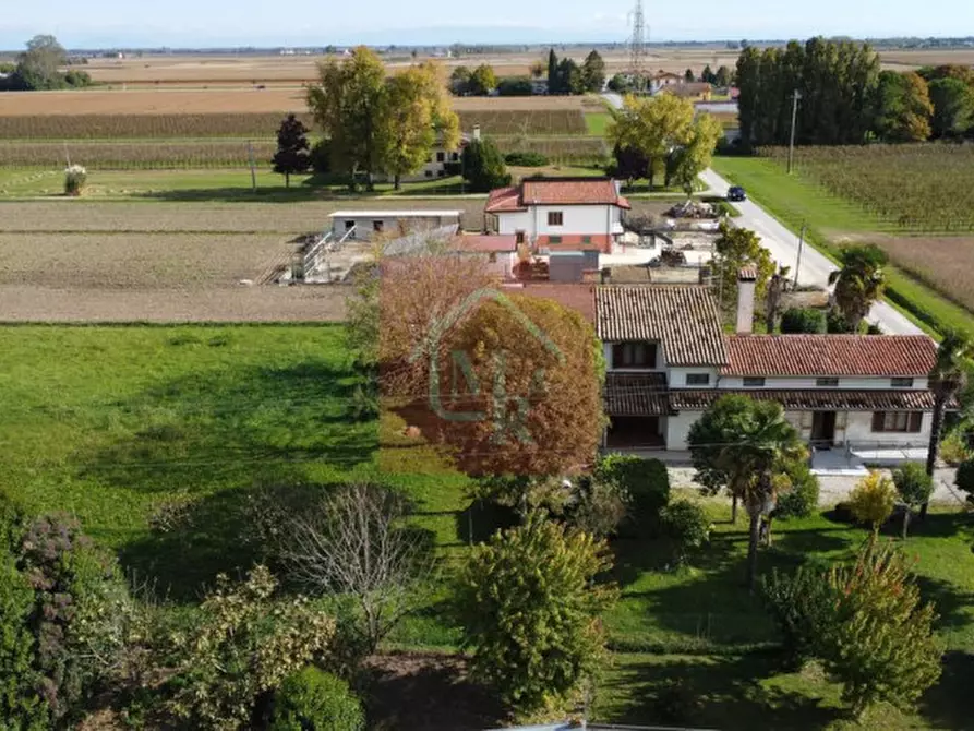 Immagine 9 di Casa indipendente in vendita  in Via Lignano Nord 12 a Latisana