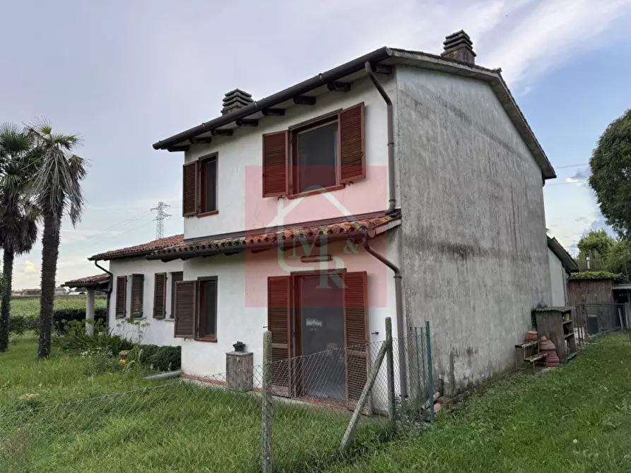 Immagine 19 di Casa indipendente in vendita  in Via Lignano Nord 12 a Latisana