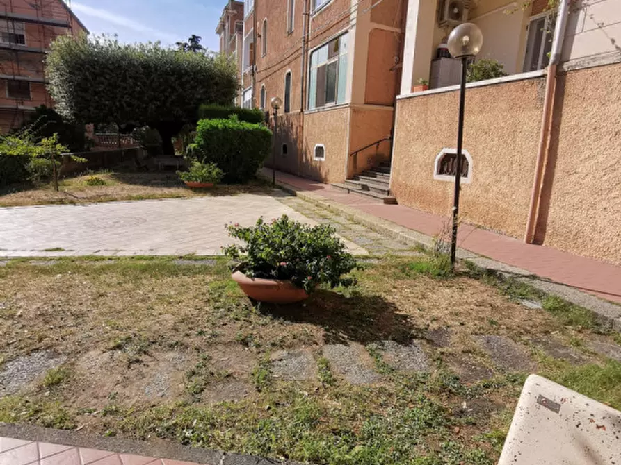 Immagine 4 di Appartamento in vendita  in Via Piave a Catanzaro