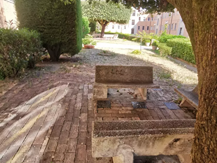 Immagine 10 di Appartamento in vendita  in Via Piave a Catanzaro