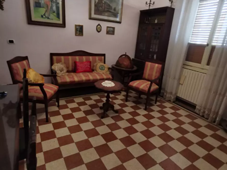 Immagine 14 di Appartamento in vendita  in Via Piave a Catanzaro