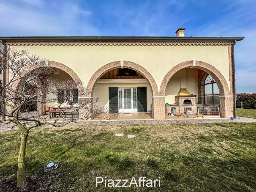 Immagine 3 di Villa in vendita  in Codevigo a Codevigo