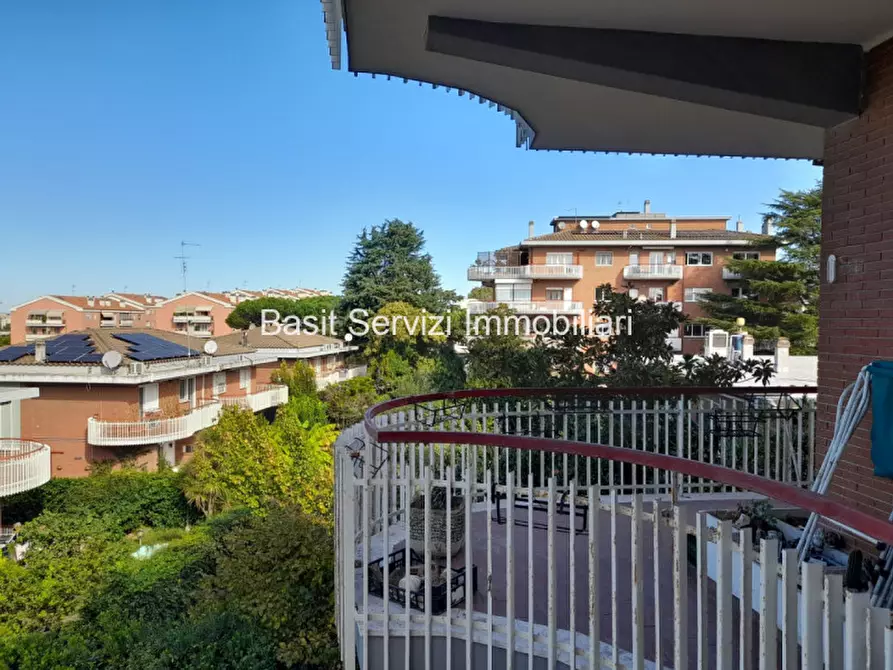 Immagine 4 di Appartamento in vendita  in Lrgo della Bitta a Roma