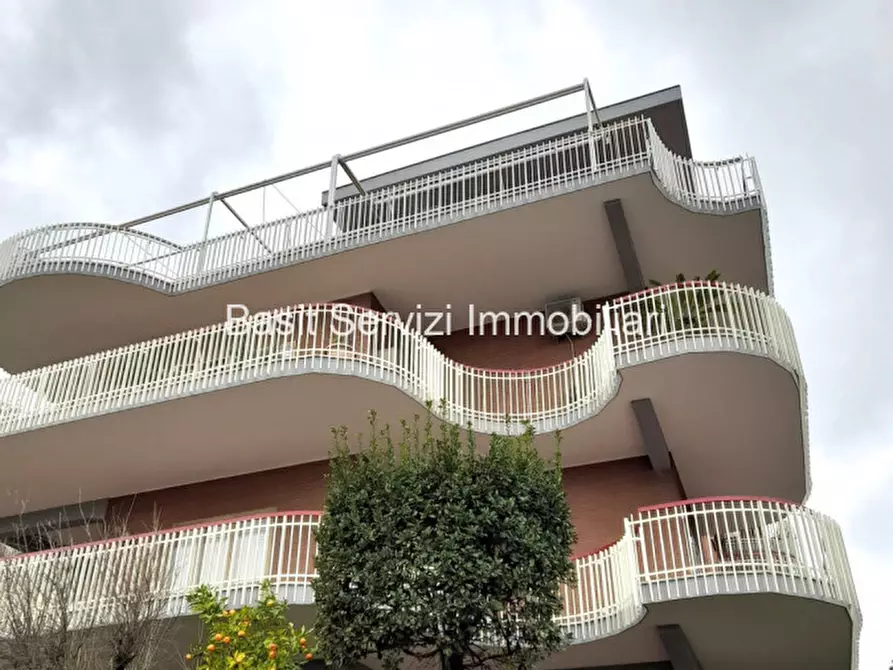 Immagine 1 di Appartamento in vendita  in Via Andrea del Verrocchio a Roma
