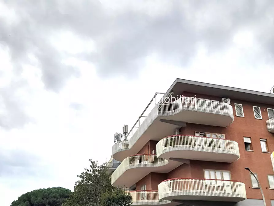 Immagine 3 di Appartamento in vendita  in Via Andrea del Verrocchio a Roma