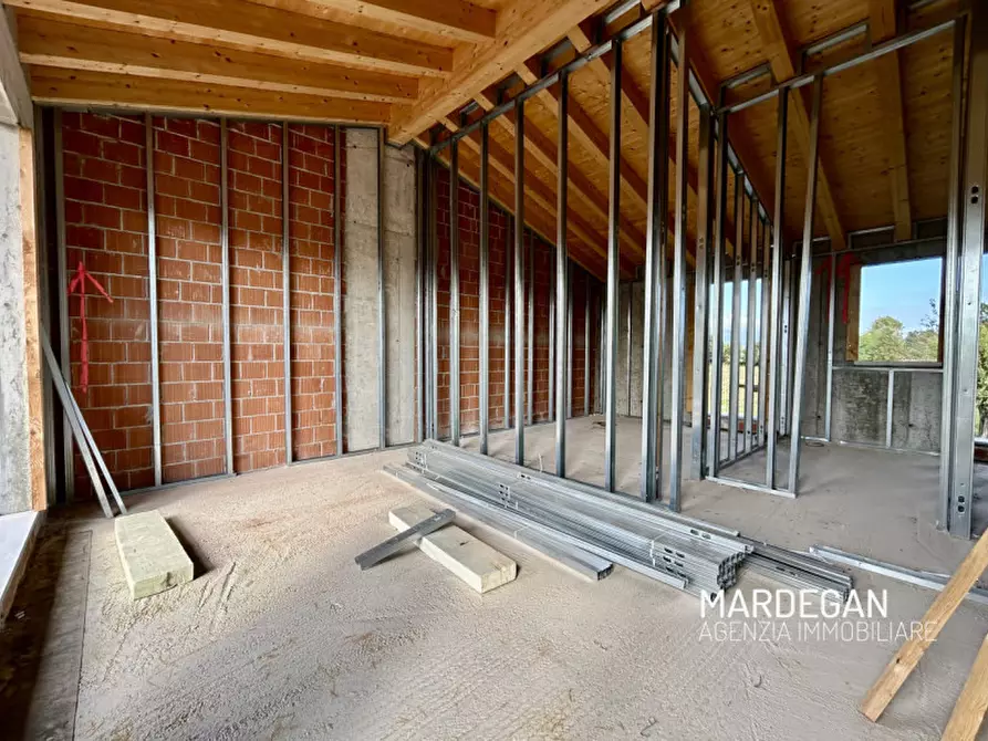 Immagine 1 di Appartamento in vendita  in VIA LONGA a San Martino Di Lupari