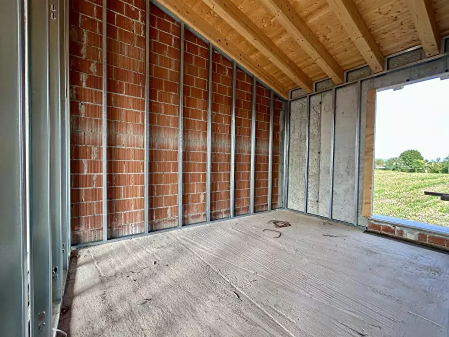 Immagine 8 di Appartamento in vendita  in VIA LONGA a San Martino Di Lupari