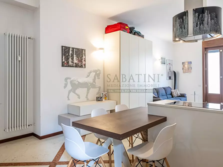 Immagine 7 di Appartamento in vendita  in Via Giovanni da Milano 6 a Milano