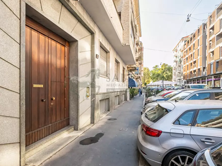 Immagine 20 di Appartamento in vendita  in Via Giovanni da Milano 6 a Milano