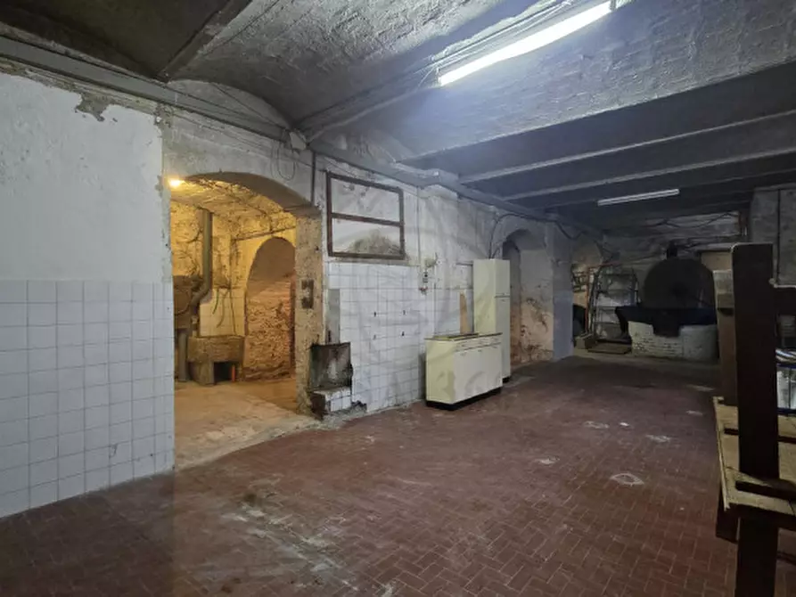 Immagine 11 di Attività commerciale in vendita  in VICO DEL SACRAMENTO, 2 a Stroncone