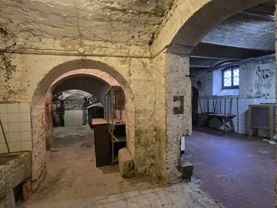 Immagine 12 di Attività commerciale in vendita  in VICO DEL SACRAMENTO, 2 a Stroncone