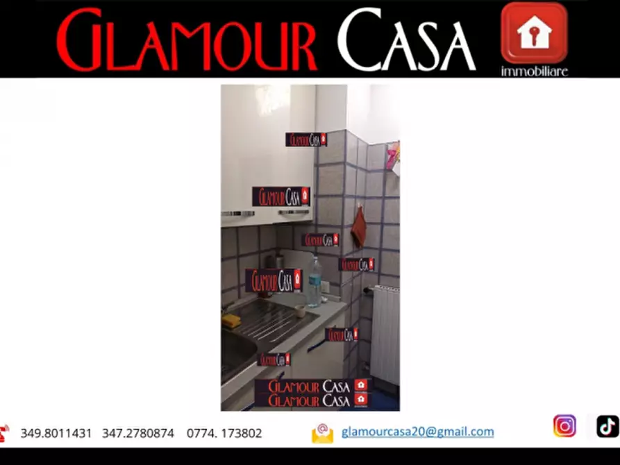 Immagine 2 di Appartamento in vendita  in Via Lazio a Roma