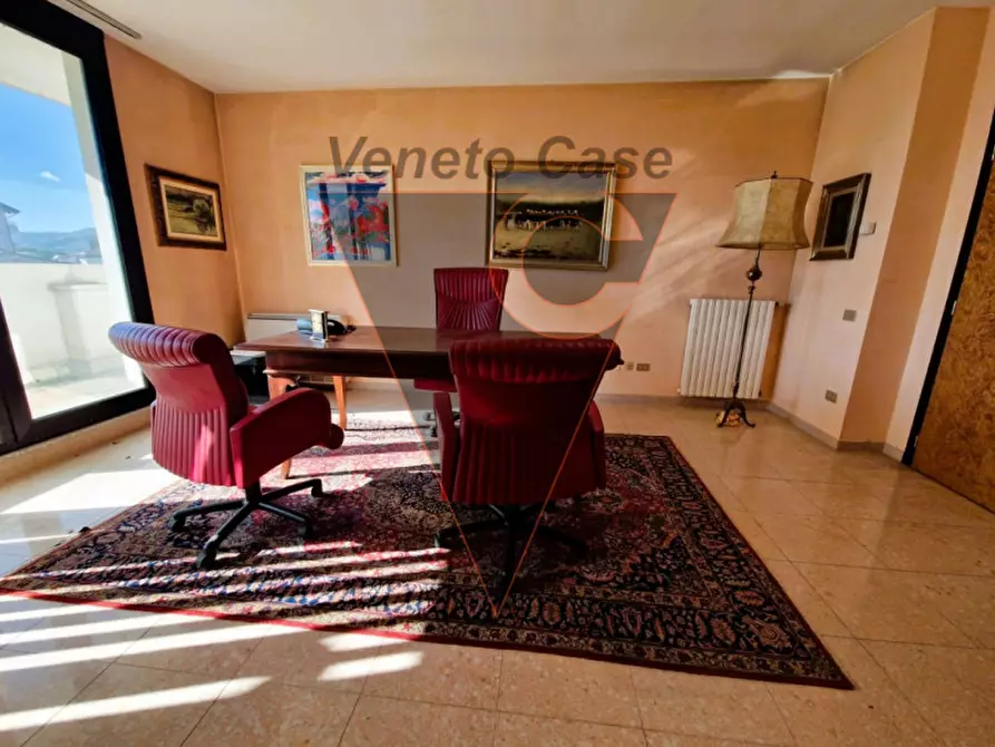 Immagine 3 di Ufficio in vendita  in Via Santuario 41 a Abano Terme