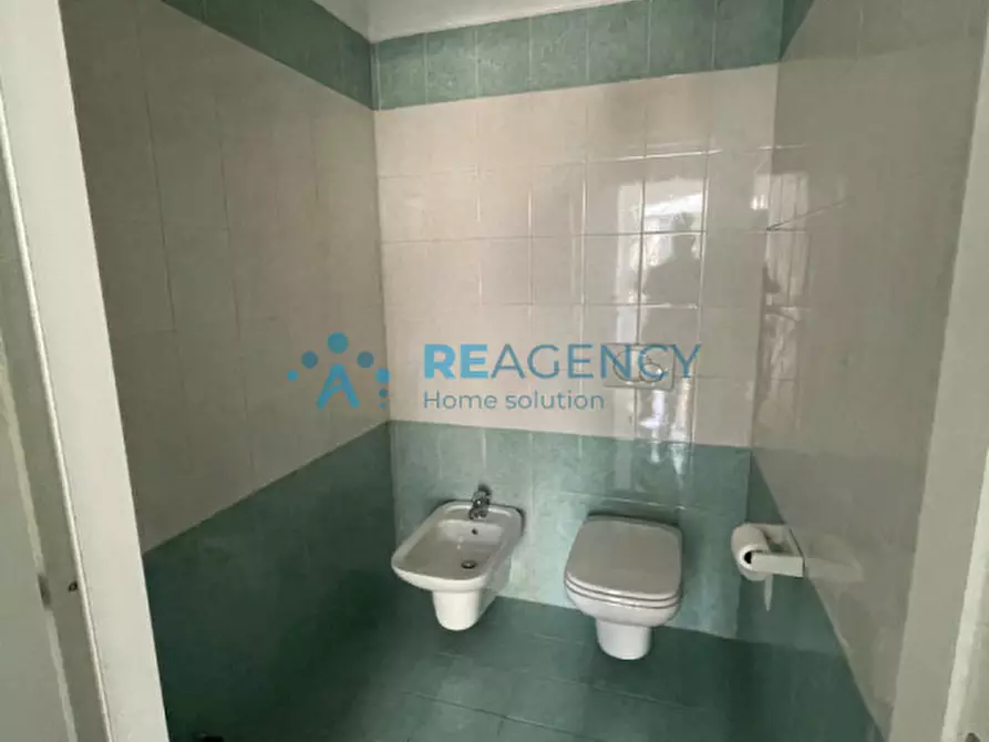 Immagine 6 di Negozio in affitto  in viale trieste a Vicenza