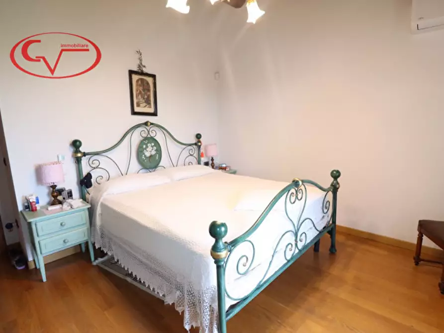 Immagine 18 di Villa in vendita  in Via di Nusenna a Montevarchi