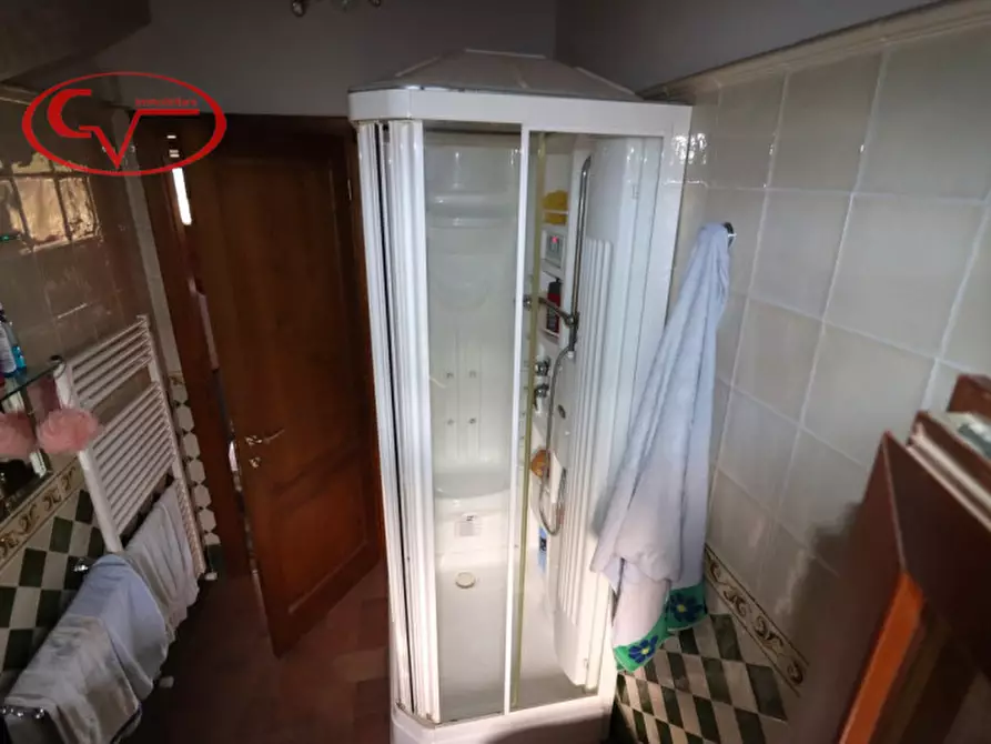Immagine 41 di Villa in vendita  in Via di Nusenna a Montevarchi