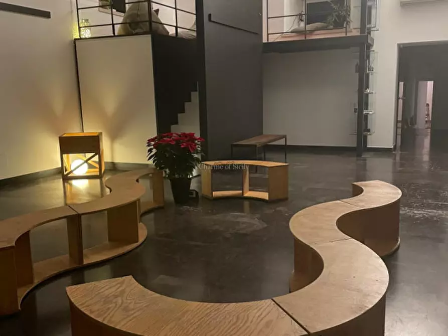 Immagine 3 di Loft/Open space in vendita  a Modica