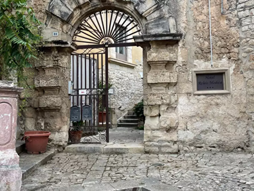 Immagine 6 di Casa indipendente in vendita  a Modica