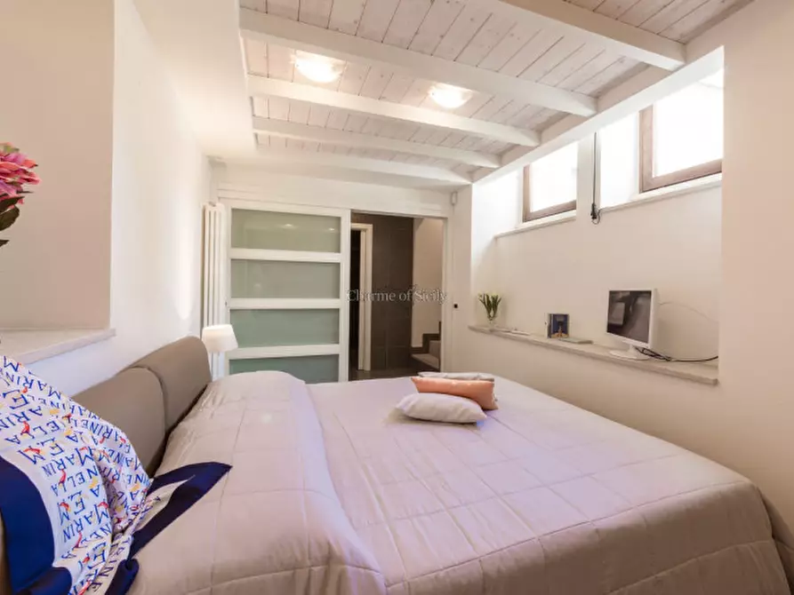 Immagine 10 di Casa indipendente in vendita  a Modica