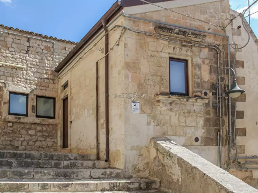 Immagine 24 di Casa indipendente in vendita  a Modica