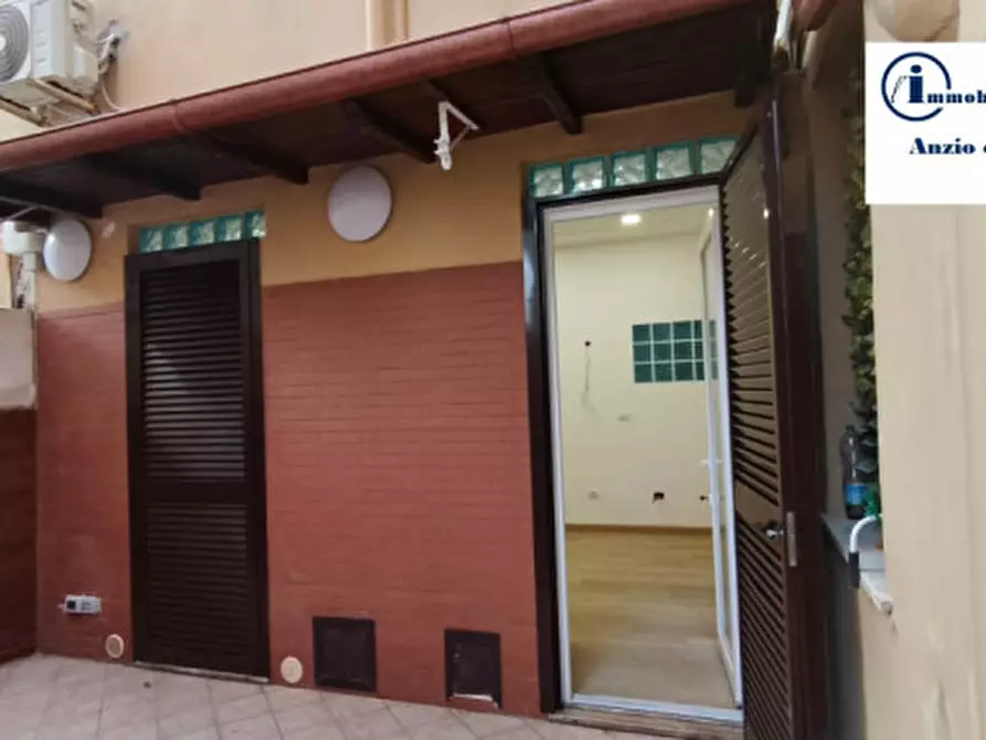 Immagine 8 di Appartamento in vendita  in Via Fanciulla d'Anzio a Anzio