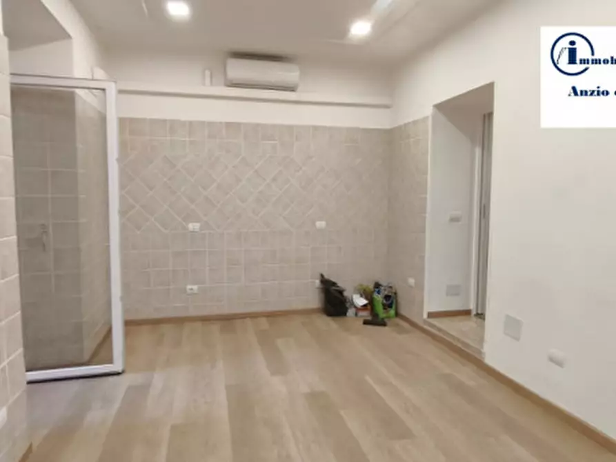 Immagine 10 di Appartamento in vendita  in Via Fanciulla d'Anzio a Anzio