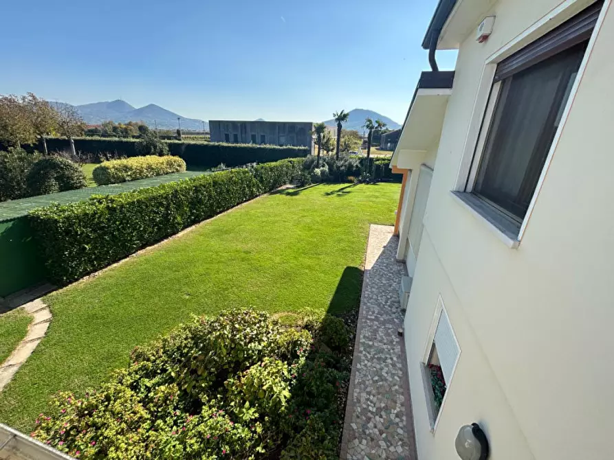 Immagine 35 di Villa in vendita  in VIA ROMA a Vo