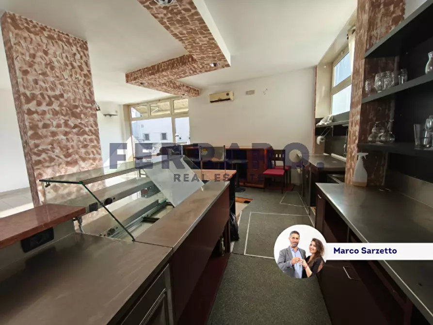 Immagine 12 di Negozio in vendita  in via della chiesa 38 a Mogliano Veneto