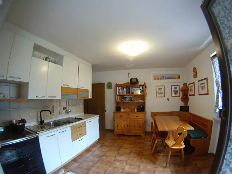 Immagine 2 di Appartamento in vendita  a Borgo D'anaunia