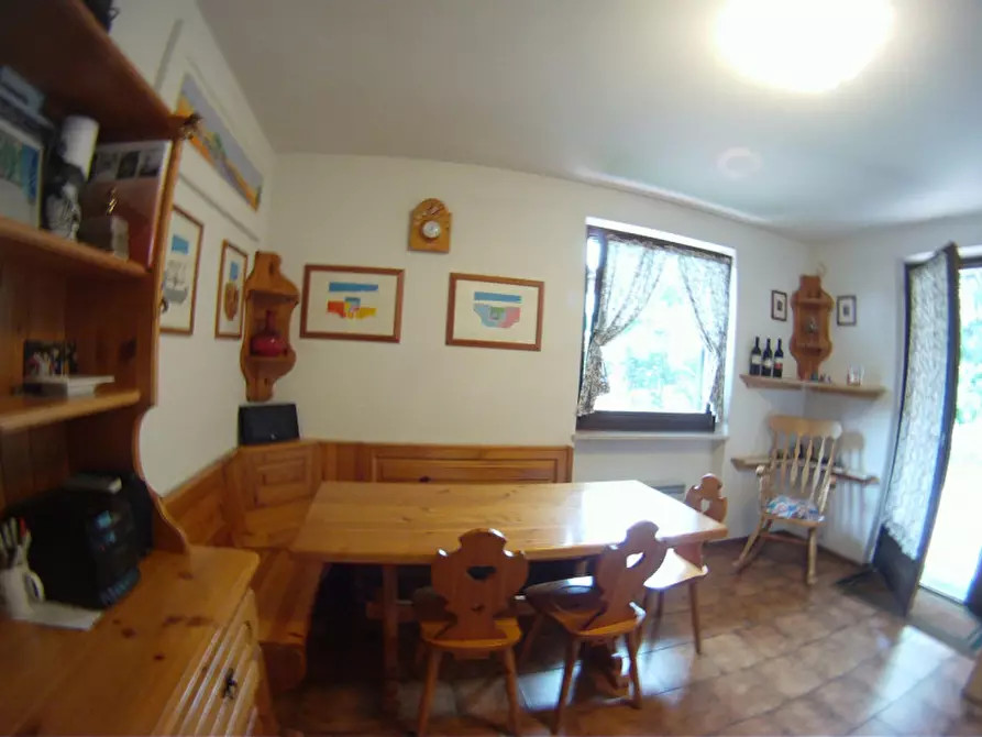 Immagine 3 di Appartamento in vendita  a Borgo D'anaunia