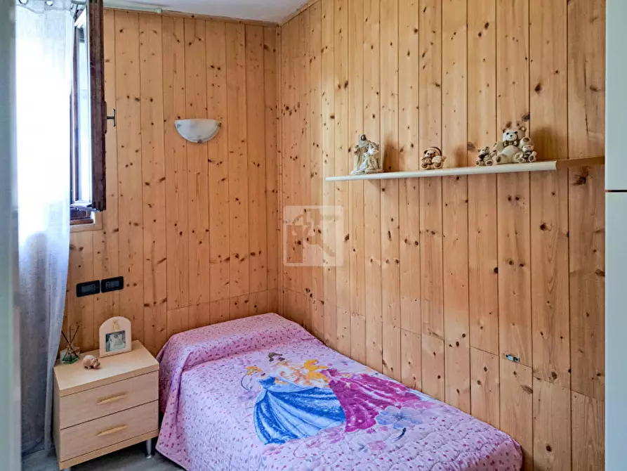 Immagine 10 di Appartamento in vendita  in Via San Giovanni Nepomuceno a Ledro