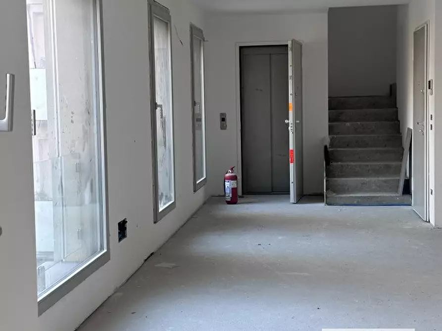 Immagine 2 di Attico in vendita  a Treviso