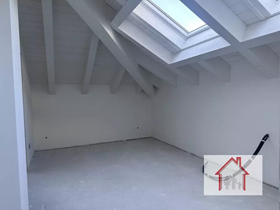 Immagine 12 di Attico in vendita  a Treviso