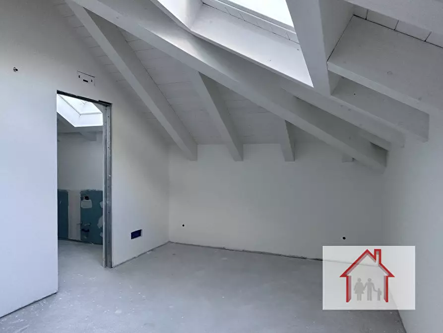 Immagine 13 di Attico in vendita  a Treviso