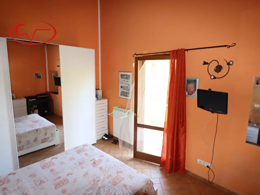 Immagine 15 di Villetta a schiera in vendita  in Via Diga a Cavriglia