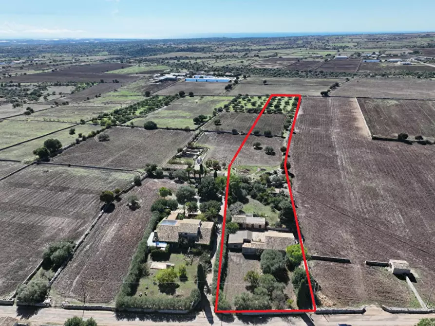 Immagine 2 di Rustico / casale in vendita  a Modica