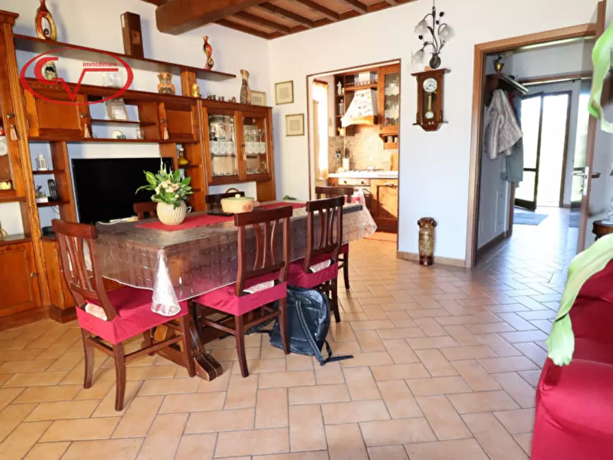 Immagine 21 di Villetta a schiera in vendita  in Via Diga a Cavriglia