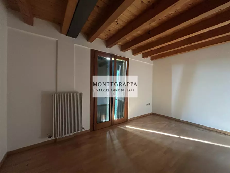 Immagine 10 di Appartamento in vendita  in Via Fabia a Fonte