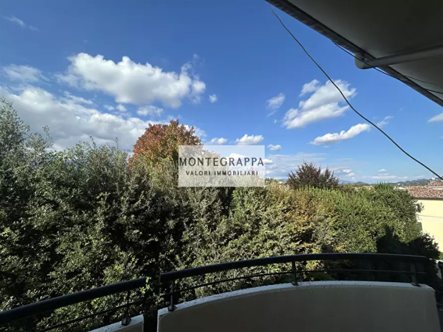 Immagine 13 di Appartamento in vendita  in Via Fabia a Fonte