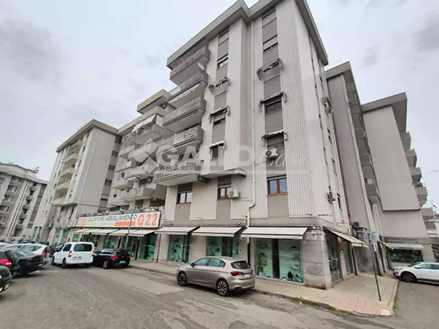 Immagine 1 di Appartamento in vendita  in Via degli Stadi a Cosenza