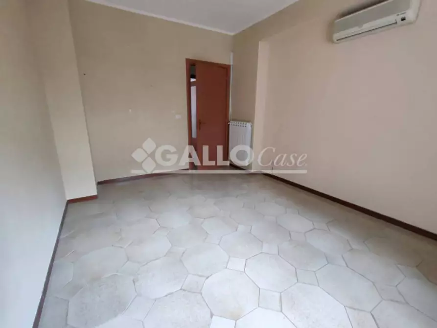 Immagine 8 di Appartamento in vendita  in Via degli Stadi a Cosenza