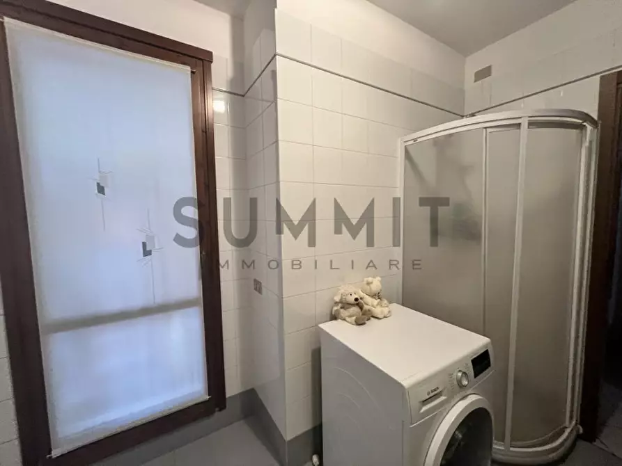 Immagine 10 di Appartamento in vendita  a Schio