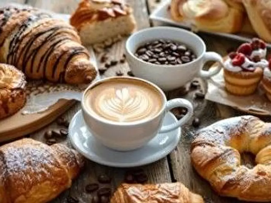 Immagine 4 di Attività commerciale in vendita  a Venezia