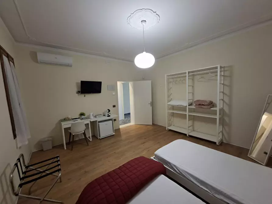 Immagine 13 di Villa in vendita  in Via argine sinistro novissimo a Mira