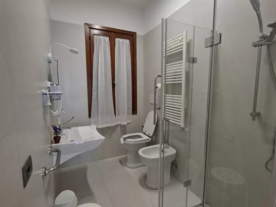 Immagine 14 di Villa in vendita  in Via argine sinistro novissimo a Mira